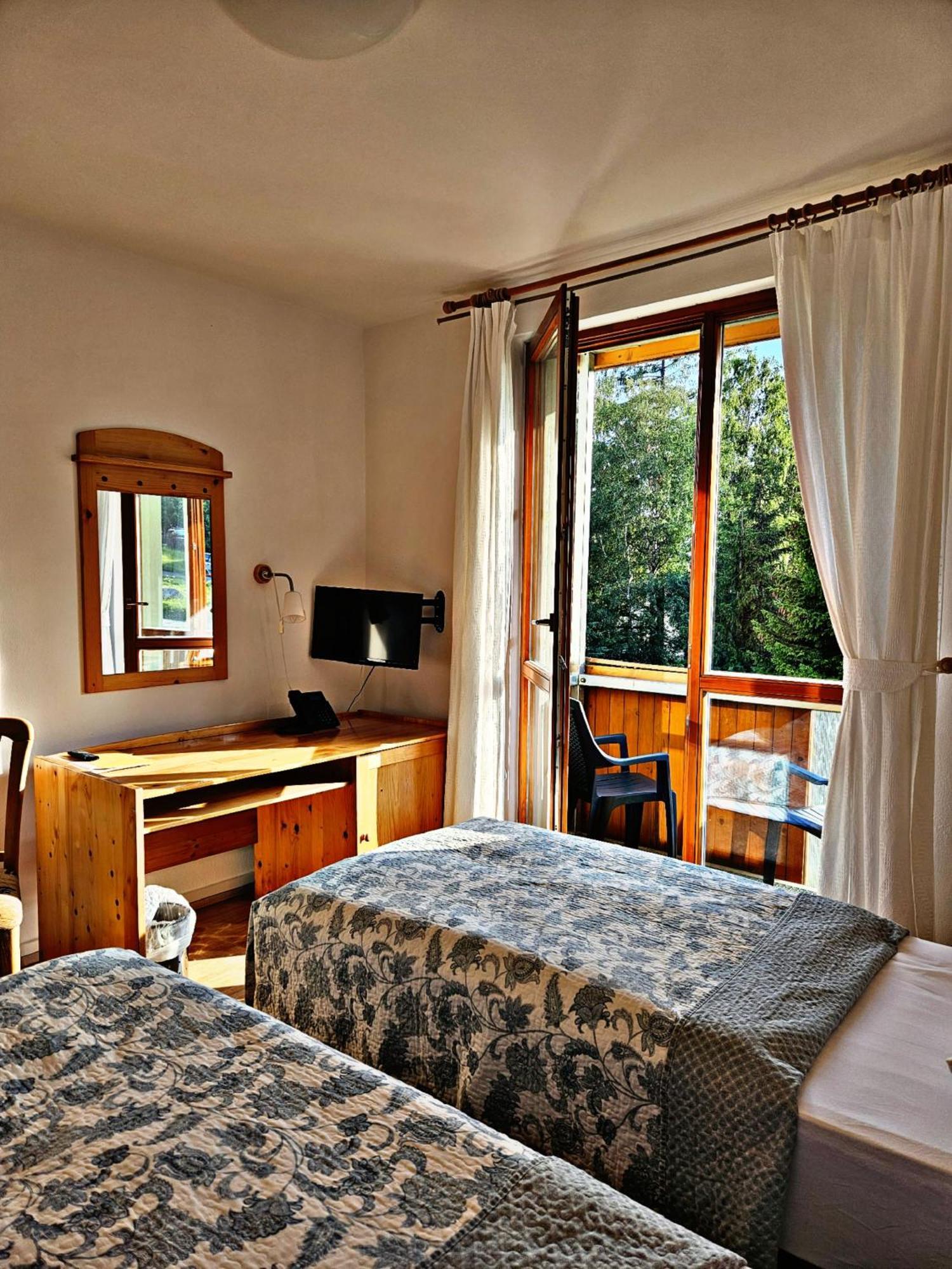 Hotel Villa Siesta Vysoke Tatry Exterior photo