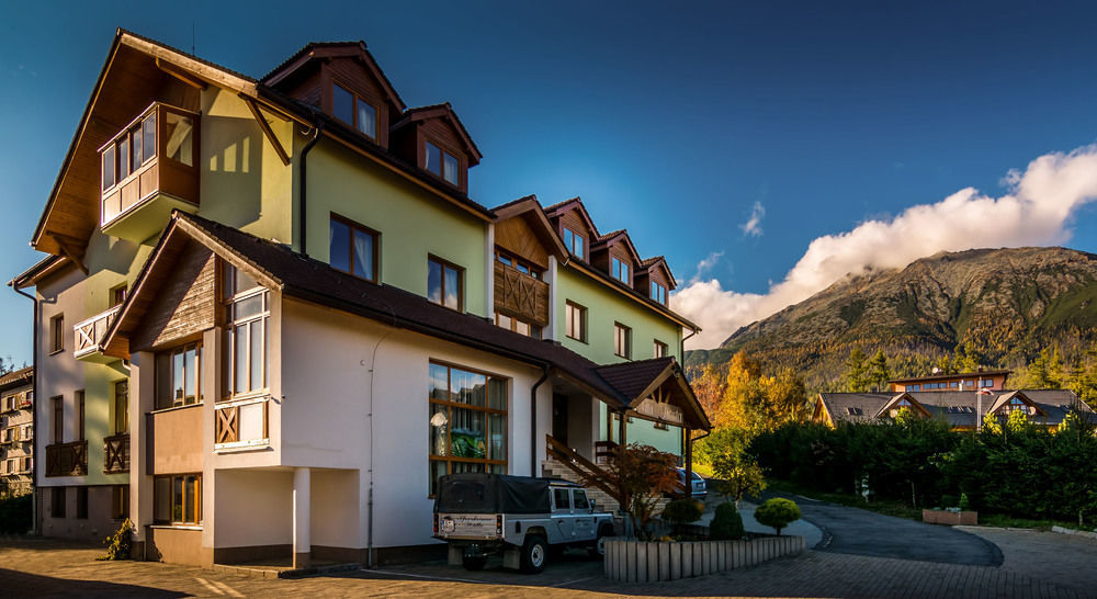 Hotel Villa Siesta Vysoke Tatry Exterior photo
