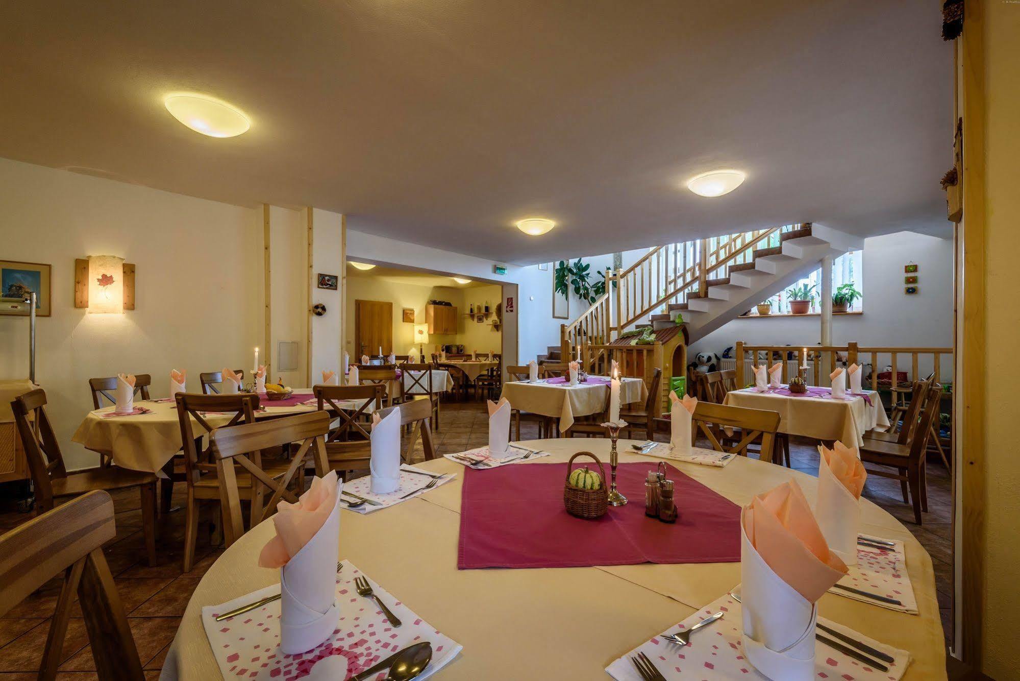 Hotel Villa Siesta Vysoke Tatry Exterior photo