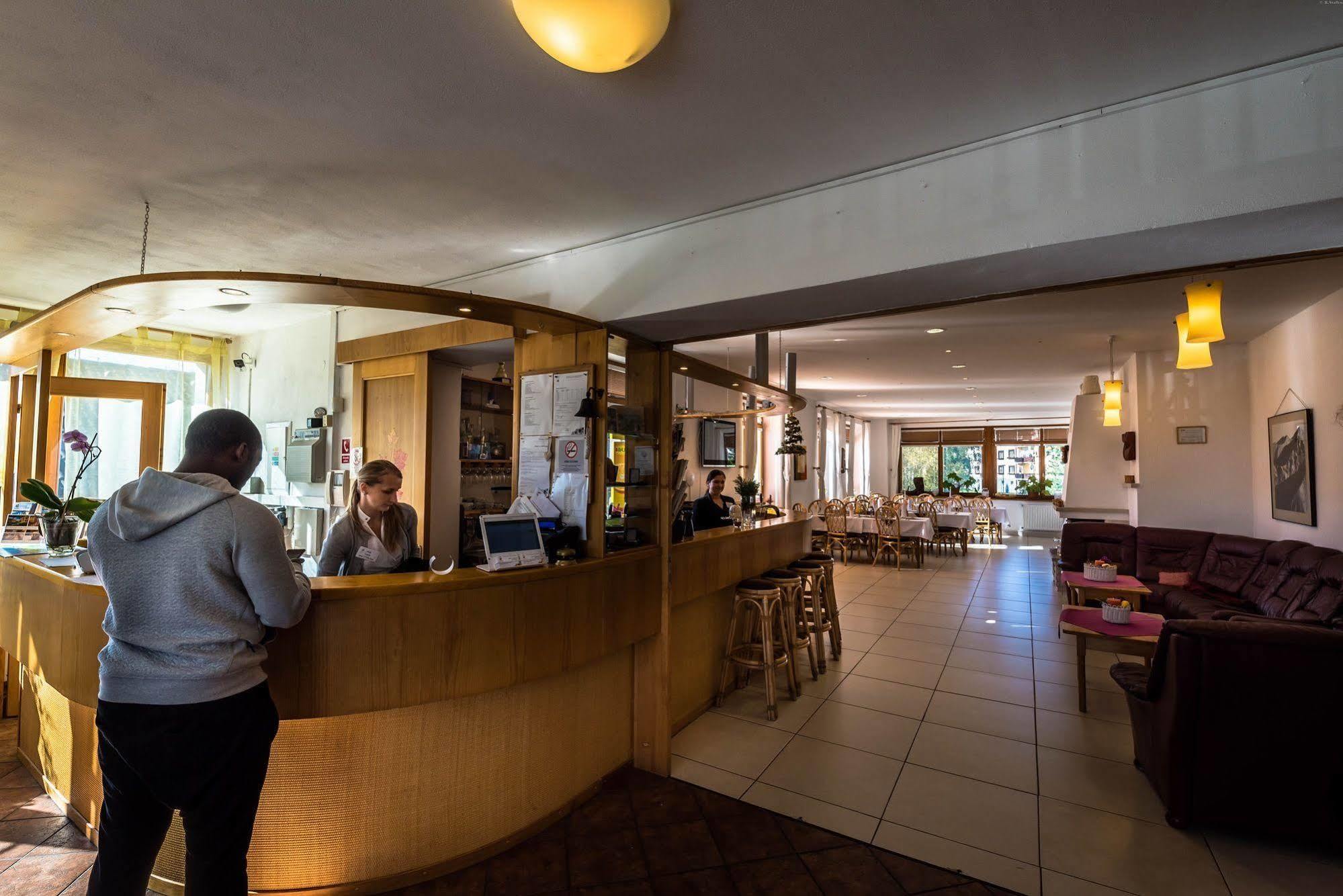 Hotel Villa Siesta Vysoke Tatry Exterior photo