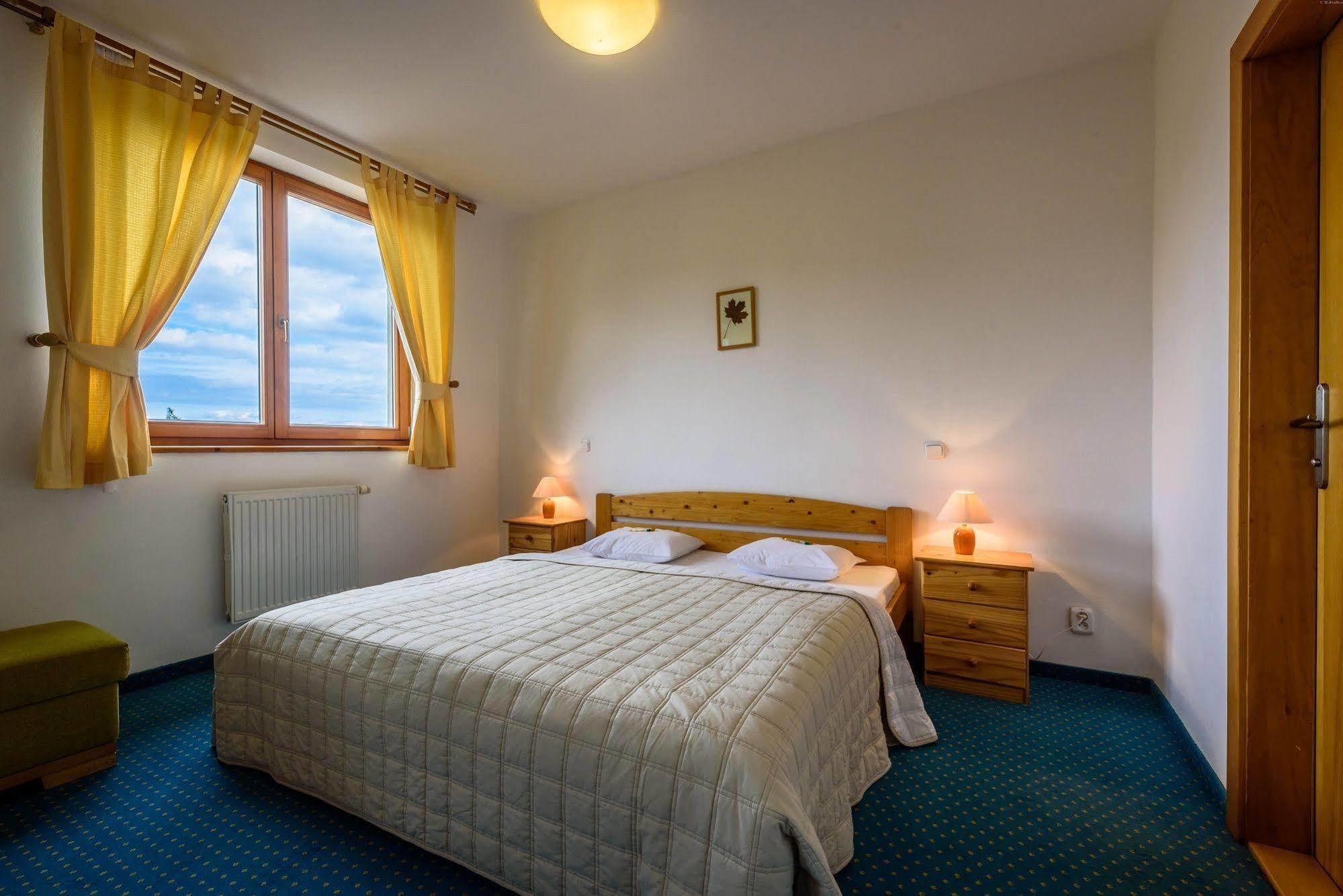 Hotel Villa Siesta Vysoke Tatry Exterior photo